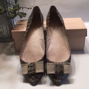 Anthropologie Green and Tan Flats